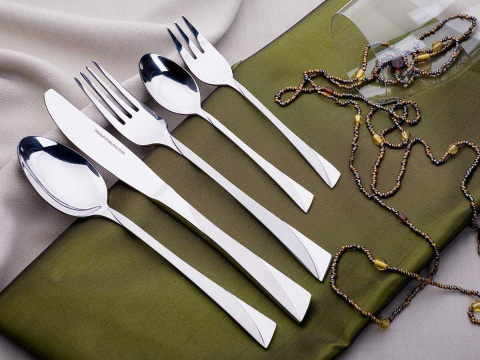 KINGHOFF SZTUĆCE 30 ELEM. SATYNA KH-3565