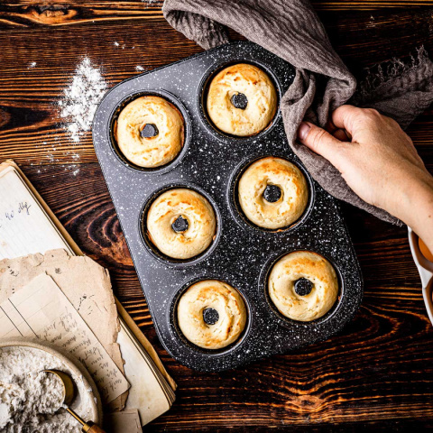 GRANITOWA FORMA DO PIECZENIA 6 PĄCZKÓW DONUT KLAUSBERG KB-7840