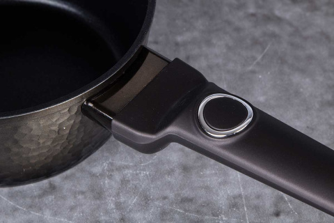 TITANIUM FRYING PAN BERLINGER HAUS 24CM BH-6568 PRIMAL GLOSS