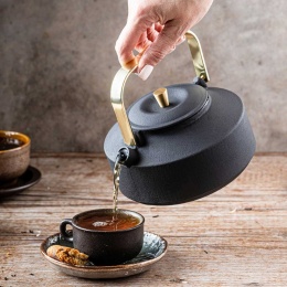 ZAPARZACZ ŻELIWNY IMBRYK 1L Z FILTREM KINGHOFF KH-1935