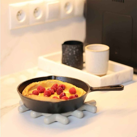 PATELNIA ŻELIWNA HAGE 30cm INDUKCJA